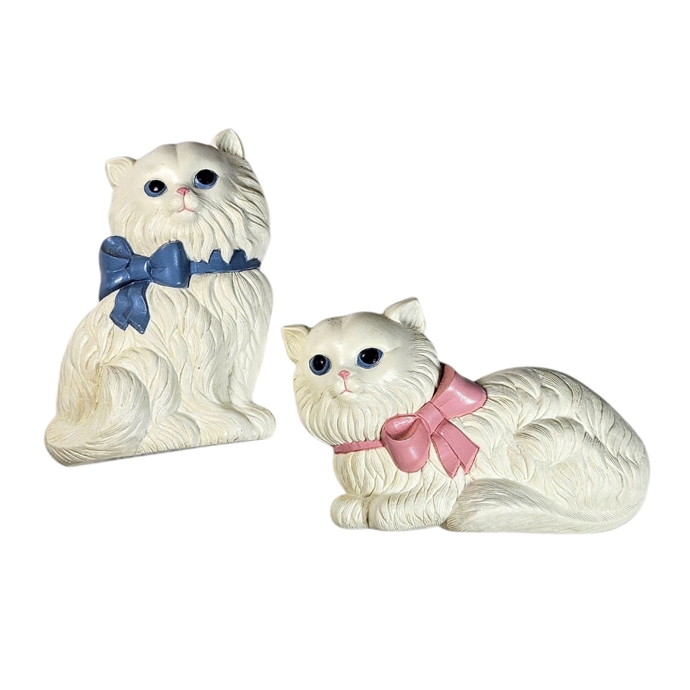 Vintage Molded Plastic Home Interiors Cat Wall Decor White Cats Set Of 2
